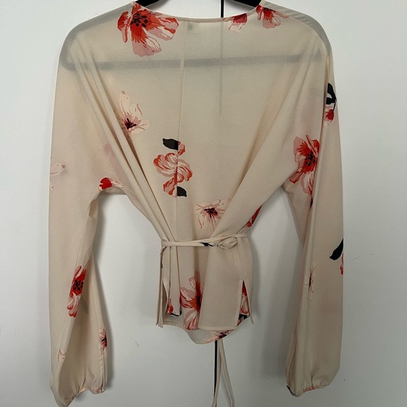 Wilfred Beige Floral Wrap Top Long Sleeves - Picture 2 of 7